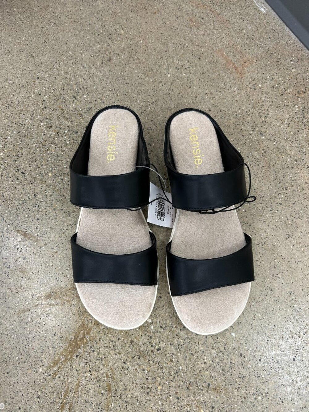 NWT Kensie Endy Comfort double strap slide sandals, black, size 6
